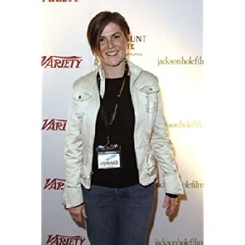 Beth Armstrong - Age, Bio, Birthdate, Family, Networth & More