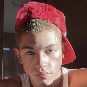 Kahlil Beth - Age, Bio, Birthdate, Family, Networth & More