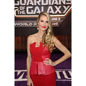 Beth Mickle - Age, Bio, Birthdate, Family, Networth & More