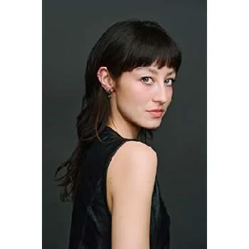 Bethany Artiss - Age, Bio, Birthdate, Family, Networth & More