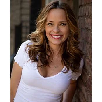 Betsy Beutler - Age, Wiki, Birthdate, Bio, Networth, Family & More