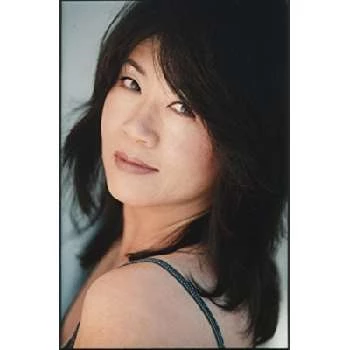 Betsy Soo - Age, Bio, Birthdate, Family, Networth & More