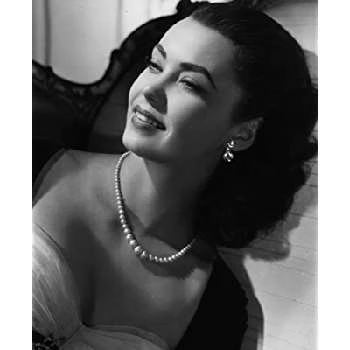 Betta St. John - Age, Bio, Birthdate, Family, Networth & More