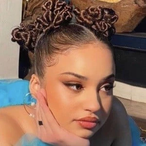 Maya BF - Biography, Birthday, Wiki, Family, Networth & More