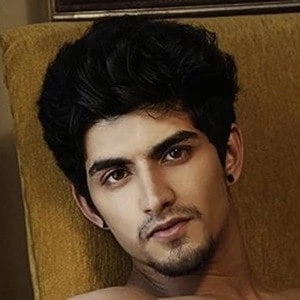 Mohit Bhat - Birthday, Bio, Wiki, Family, Networth & More
