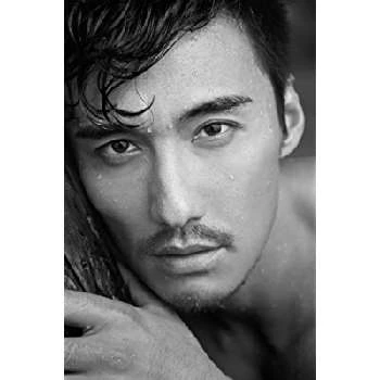 Bing Hu - Age, Bio, Birthdate, Family, Networth & More