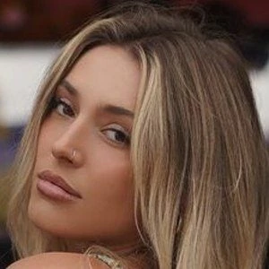 Miranda Bissonnette - Family, Bio, Birthday, Family, Income & More