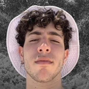 Tommy Blake - Age, Bio, Birthdate, Family, Networth & More