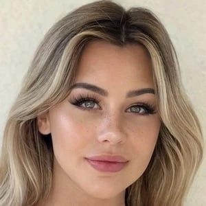 Mercedes Blanche Biography