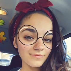 Brookelynn Bley - Age, Bio, Birthdate, Family, Networth & More