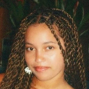 Bella Blu - Birthplace, Bio, Wiki, Birthday, Family, Networth & More