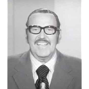 Bob Dyer Biography