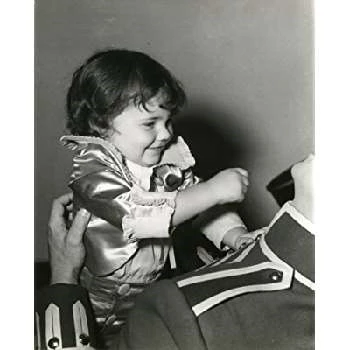 Bobbie Quillan Biography