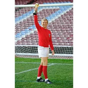 Bobby Moore Biography