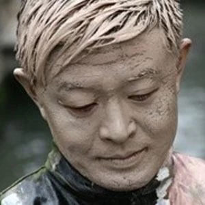 Liu Bolin - Wiki, Family, Bio, Birthdate, Networth & More