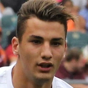 Federico Bonazzoli - Age, Height, Birthdate, Family, Wiki & More