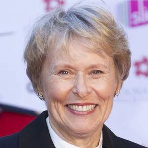 Roberta Bondar - Family, Bio, Birthday, Family, Income & More