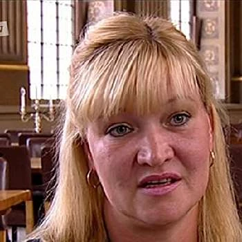 Bonnie Sali - Age, Bio, Birthdate, Family, Networth & More