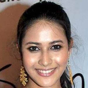 Panchi Bora - Networth, Bio, Wiki, Family, Birthday, Networth & More