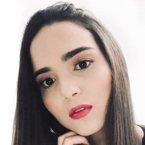 Aline Borges - Profession, Biography, Birthdate, Family, Wiki & More