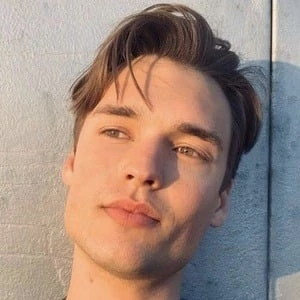 Carlos Bottcher - Biography, Birthday, Family, Wki, Networth & More