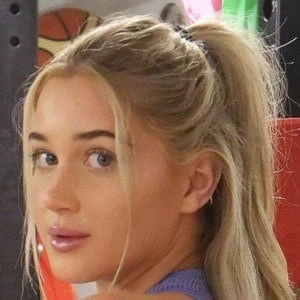 Lily Bowman Biography