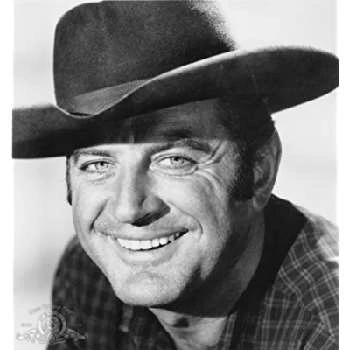 Brad Dexter Biography