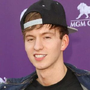 Dakota Bradley - Adderess, Bio, Birthdate, Family, Wiki & More