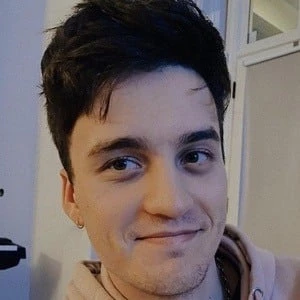 Dylan Brady Biography