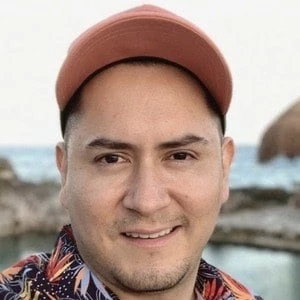 Manu Bravo - Age, Bio, Career, Family, Wiki, Networth & More