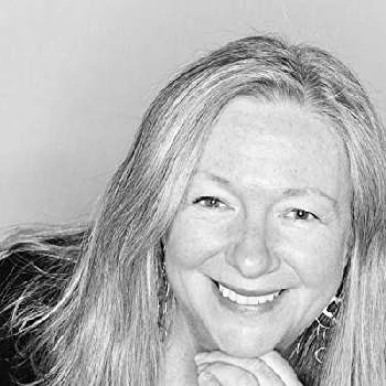 Brenda Blake - Age, Bio, Birthdate, Family, Networth & More