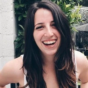 Lindsey Bresnick - Income, Birthday, Family, Bio, Networth & More