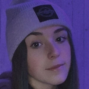 Hope Brett Biography