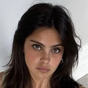 Alicia Breuer - Networth, Biography, Birthdate, Family & More