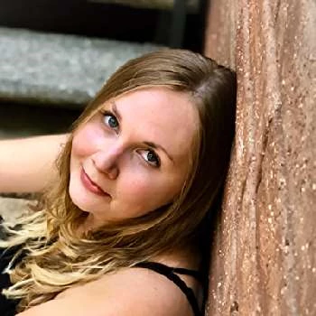 Briana Amlin - Age, Bio, Birthdate, Family, Networth & More