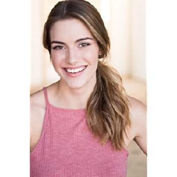 Brianna Joy Chomer - Family, Bio, Birthday, Family, Income & More