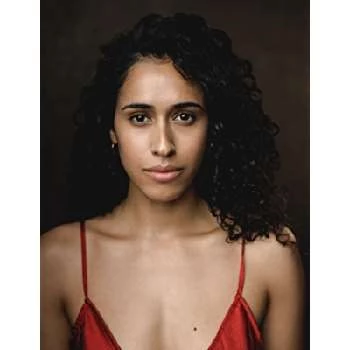 Briony Scarlett - Age, Bio, Birthdate, Family, Networth & More