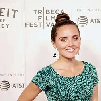 Britnie Banks - Age, Bio, Birthdate, Family, Networth & More