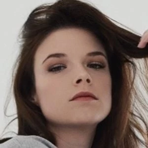 Brittany Marsicek - Height, Bio, Wiki, Family, Birthplace, Networth & More