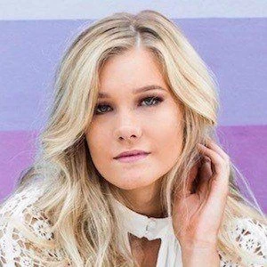Emily Brooke Biography