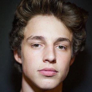 Dakota Brooks - Adderess, Bio, Birthdate, Family, Wiki & More