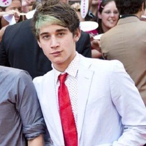 Luke Brooks Biography