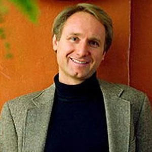 Dan Brown - Age, Bio, Birthdate, Family, Networth & More