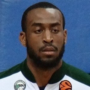 Markel Brown - Height, Bio, Wiki, Family, Birthplace, Networth & More