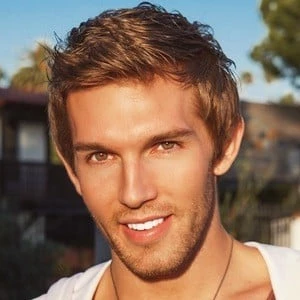 Jon Brownell Biography