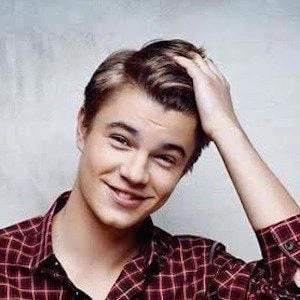 Linus Bruhn - Parents, Networth, Bio, Birthdate, Family Wiki & More