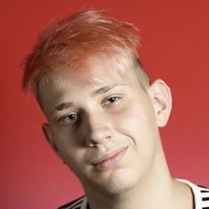 Brunenger - Age, Height, Birthdate, Family, Wiki & More