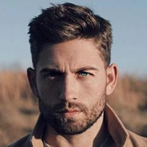 Tim Bryan - Networth, Biography, Birthdate, Family & More