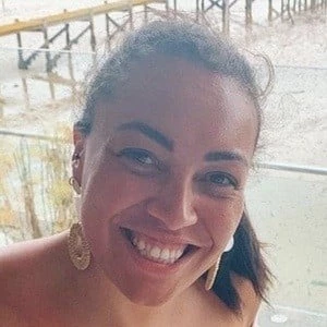 Lauren Burchell Biography