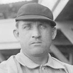 Jesse Burkett - Family, Bio, Birthday, Family, Income & More